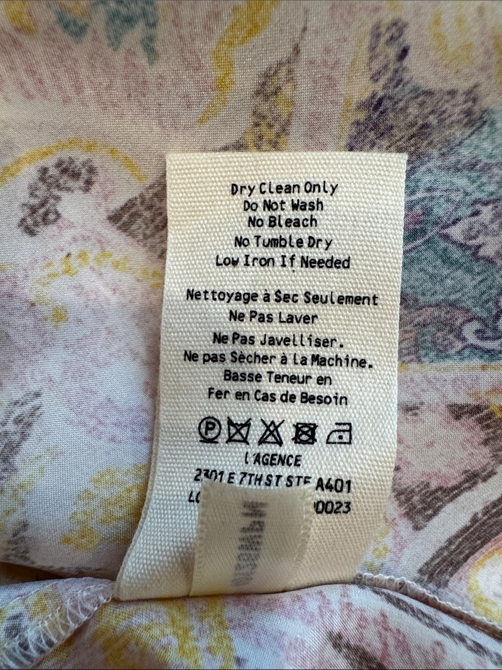 NWT, L'AGENCE Dani size S, Pastel Paisley Silk Button-Down Blouse, MSRP $345.00 - Picture 11 of 13